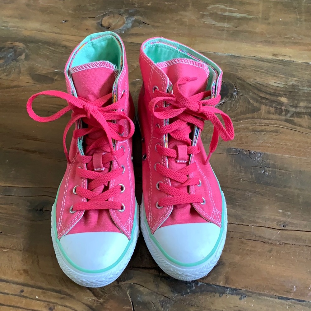 Converse Hightops